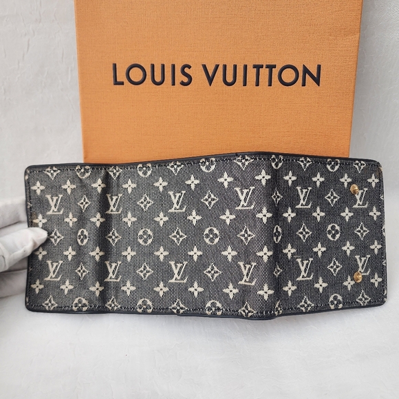 Auth Louis Vuitton Denim Monogram Trifold Wallet - Picture 5 of 9